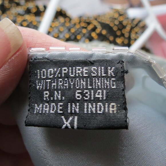 VTG Jakelin Beaded Grey Short Sleeve Top Silk Size XL - Picture 9 of 10